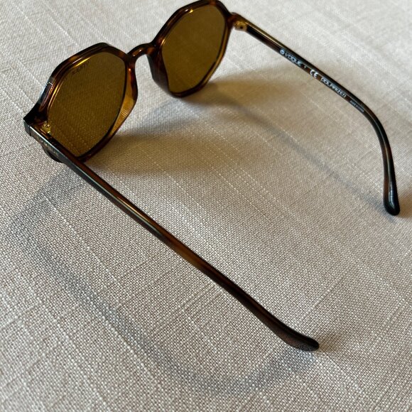Vogue Sunglasses Octagon Tortoise Shell - Picture 3 of 4